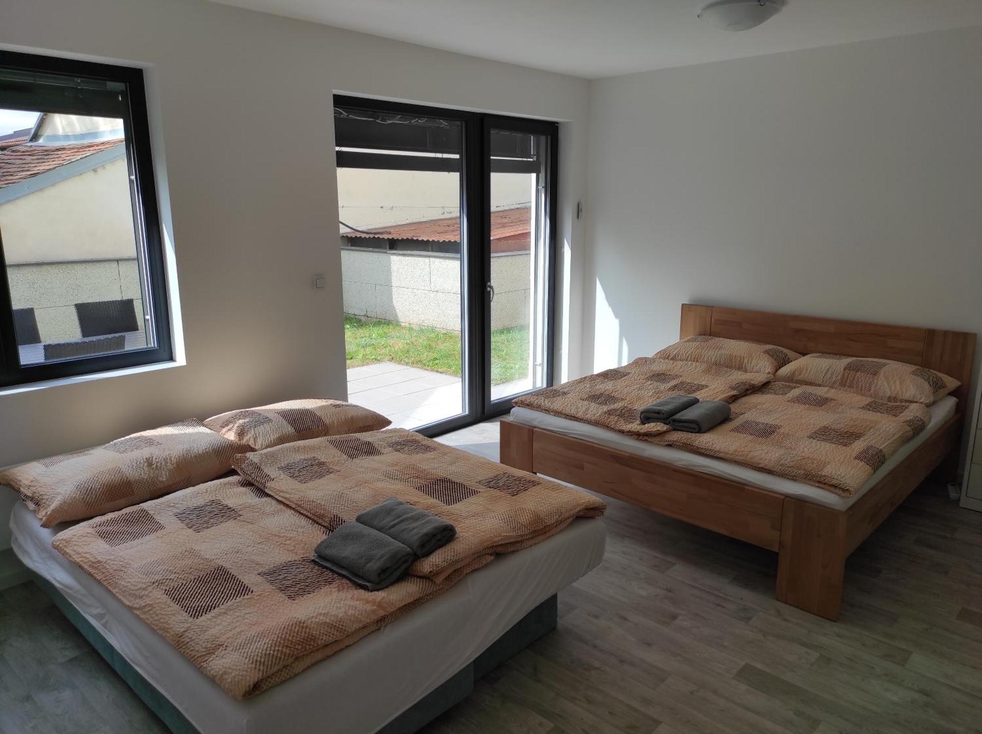 Apartman X06 Mikulov Luaran gambar